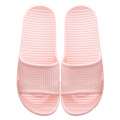 2021 Summer Muet confortable Spa House Slippers pour adulte, pantoufles à la maison Slipper de salle de bain pour hommes pour femmes